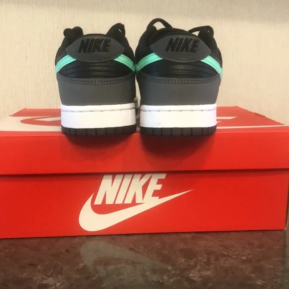 Nike Dunk Low Size 10.5. Iron Grey/Green Glow.